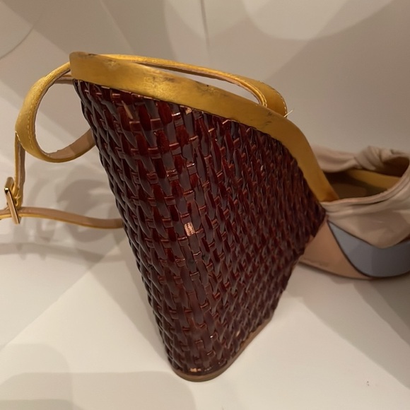 Salvatore Ferragamo wedge sandals size - 10 - Picture 6 of 12